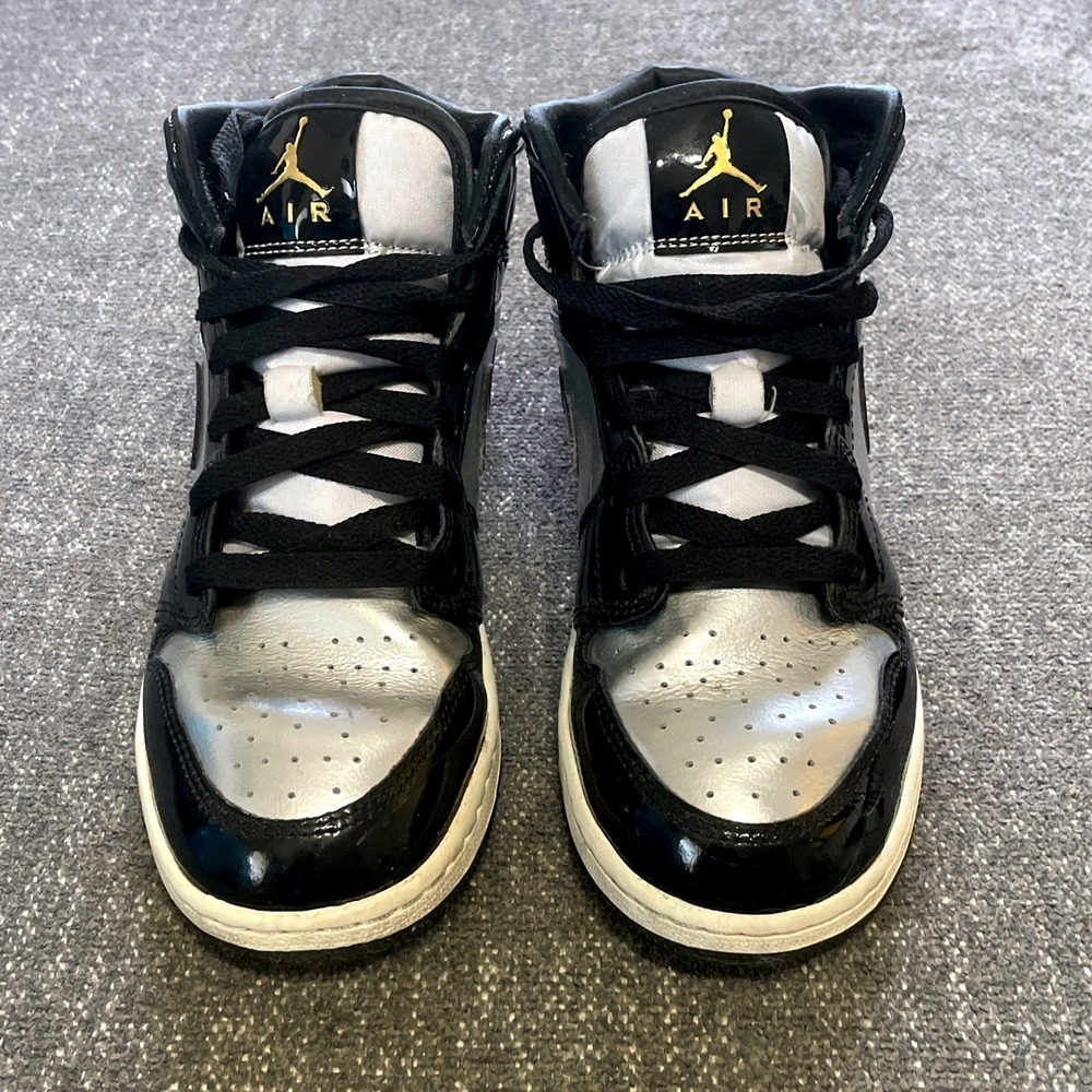 Jordan Air Jordan 1 Mid Sneakers Kids 5Y Black Metallic Silver Gold FZ3938-001